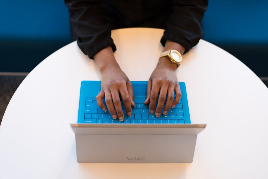 Top 10 CRM Software to Increase Business Efficiency in 2024