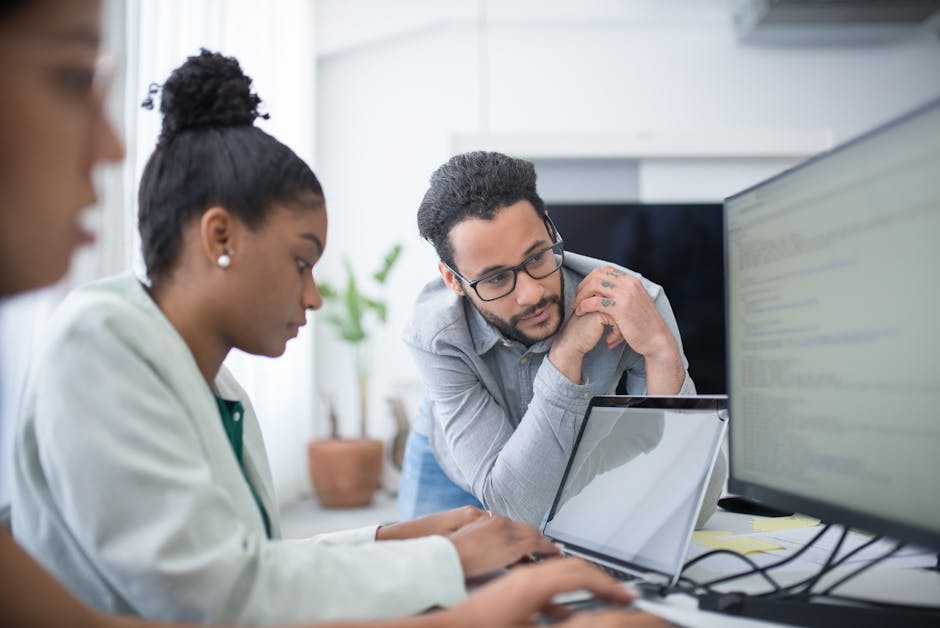 How CRM Software Improves Internal Communication